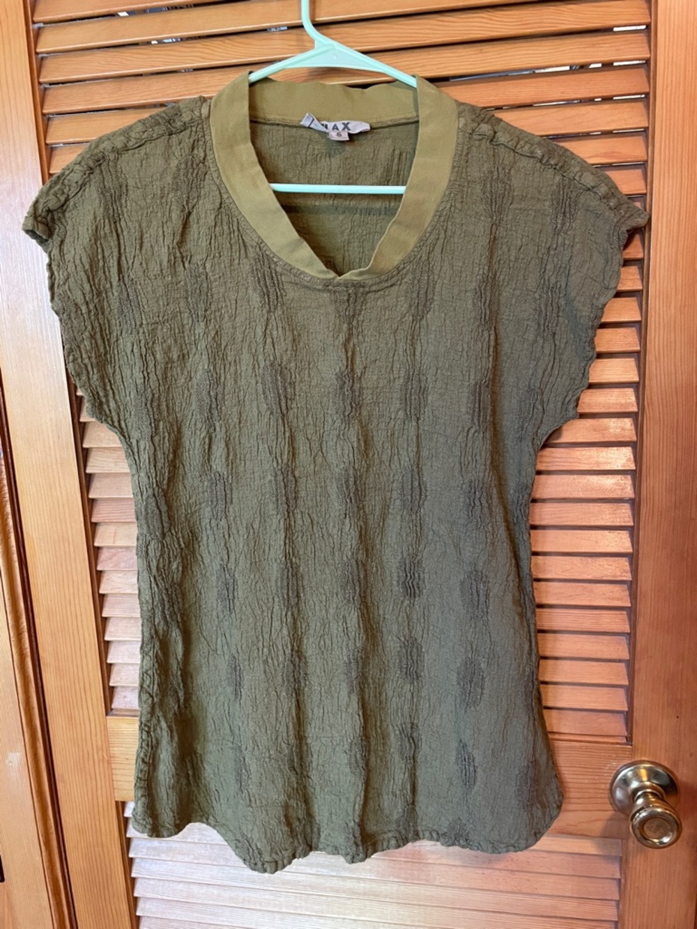 Olive Green Textured Short Sleeve Top